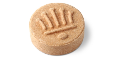 Festes Shampoo mit Walnuss-Extrakt für dunkles Haar - nährendes Solidshampoo für gepflegten Glanz.